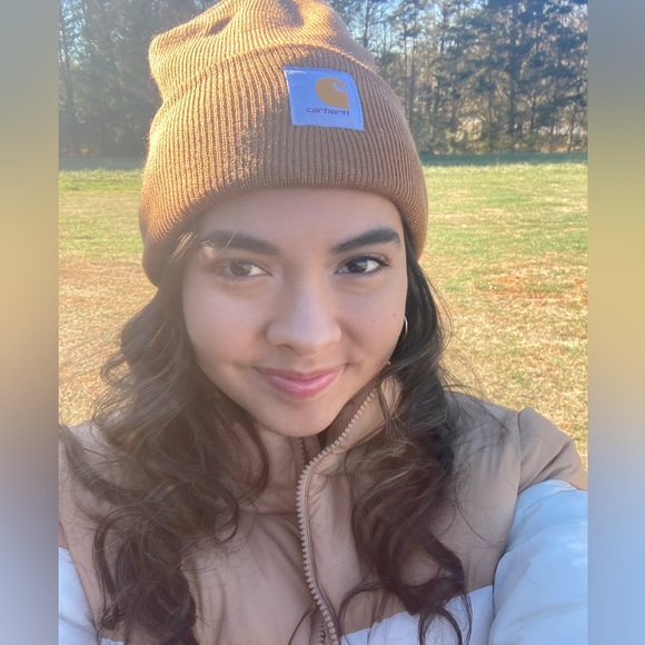 Meet your Posher, Gali - Picture 1 of 2